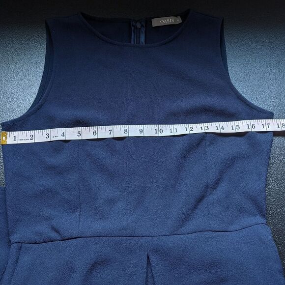 Oasis Jumpsuit Blue Belted Cropped Wide Leg Pockets Size 10 - Picture 3 of 12